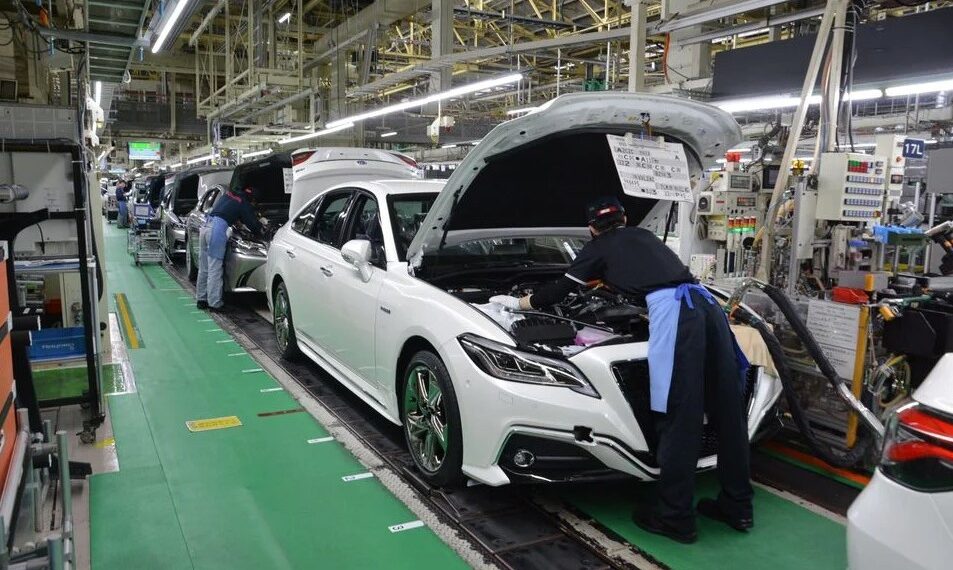 toyota crown manufacturing plant factory 1 jpg.20085.jpeg