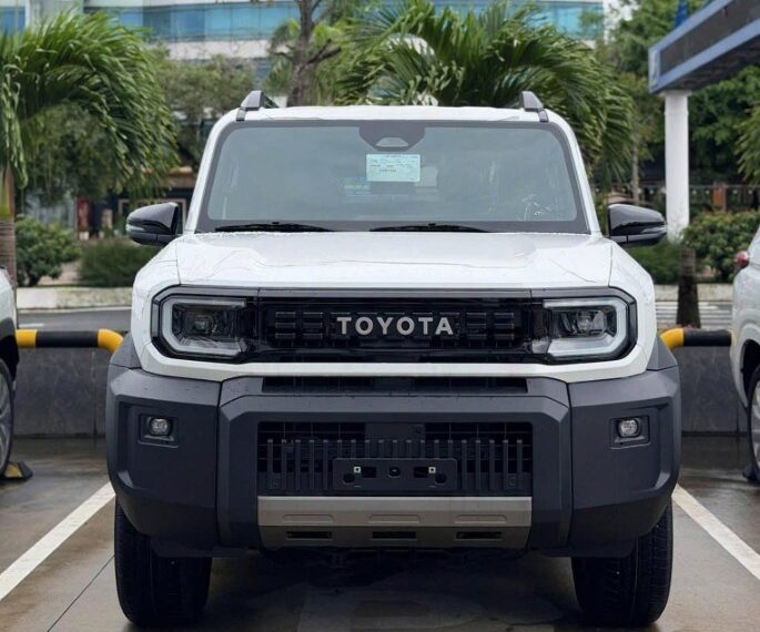 Toyota Land Cruiser FJ 2026 đã về đại lý, giá dự kiến khoảng 1,2 tỷ đồng toyota land cruiser fj 2026 a15 jpg.20240.jpeg