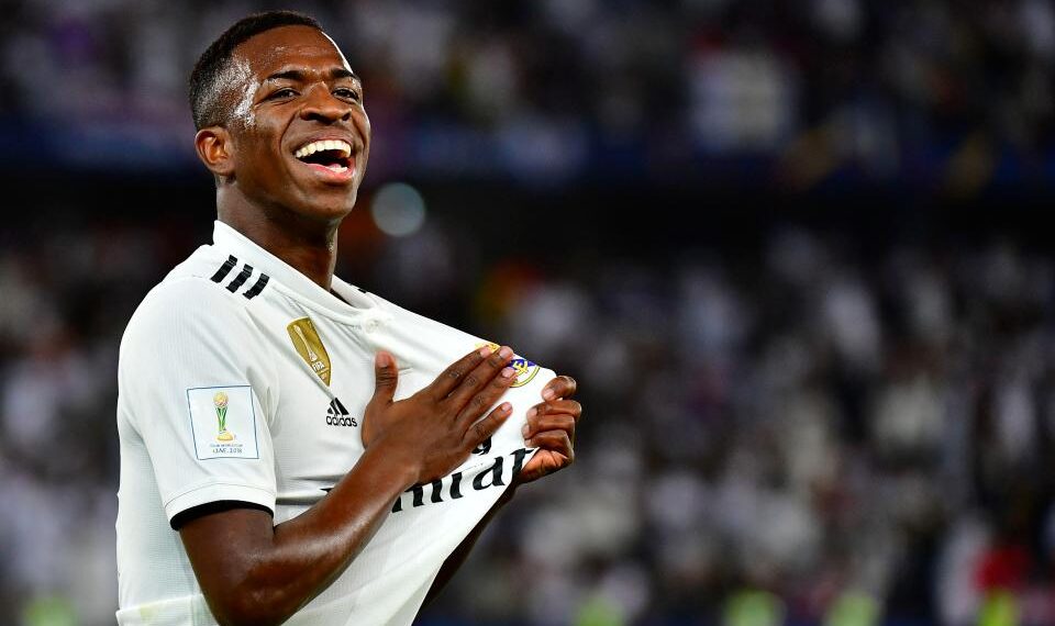 Arsenal từ bỏ ý định chiêu mộ Vinicius của Real Madrid vinicius junior tu khu o chuot tai rio den thien duong madrid p2.jpg