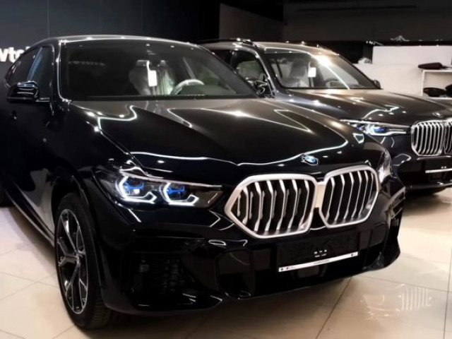Nga tiếp tục bán BMW lắp từ linh kiện cũ, hãng tuyên bố không chịu trách nhiệm xehay bmw nga 030726 1.jpg