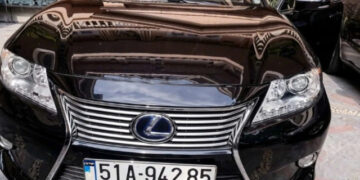 xehay dau gia lexus es 240726 4.jpg
