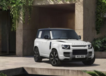 Land Rover Defender được bổ sung bản Vertex mới, cùng hàng loạt nâng cấp cá nhân hóa đắt giá xehay defender 090726 9.jpg