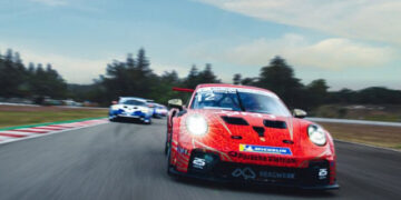 xehay dua xe porsche 030726 8.jpg