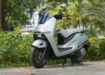 xehay honda uc3 170726 1.jpg