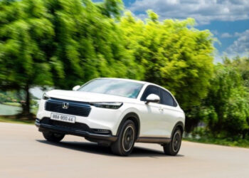 Honda điều chỉnh giá niêm yết HR-V G còn 669 triệu đồng, nhiều mẫu xe được hỗ trợ 100% trước bạ trong tháng 7/2026 xehay honda uu dai t7 030726 1.jpg