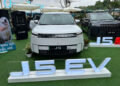 SUV điện chạy 461 km/sạc, hỗ trợ sạc nhanh 130 kW xehay j5 thuan dien 090726 3.jpg