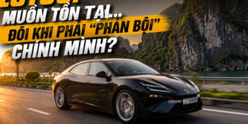 xehay lotus12 220726 1.jpg