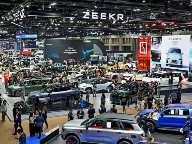 Trung Quốc ra mắt 650 mẫu ô tô trong nửa đầu năm 2026, trung bình mỗi ngày ra mắt 4 xe xehay o to tq 200726 1.jpg
