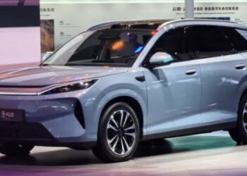 Dung lượng pin xe điện suy giảm mạnh sau bao nhiêu năm hoạt động? xehay pin ev 220726 3.jpg