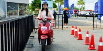 xehay vf xe may 090726 2.jpg