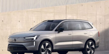 xehay volvo es90 040726 3.jpg