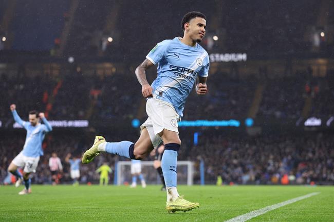 Savinho không tham gia buổi tập của Man City 10 1308215225.jpg