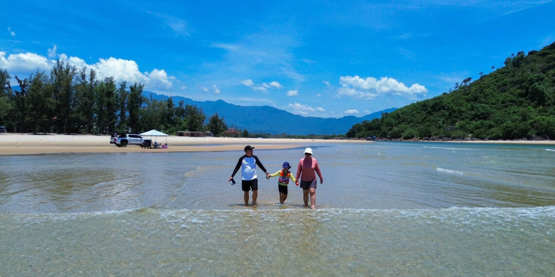 3 bai bien duoc vi thien duong ngu quen co noi cach ha noi chi 6 tieng lai xe 2101.jpg