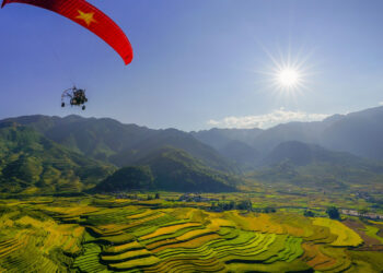 3 dia diem du lich hap dan trong thang 9 ngam mua vang san may bong benh 900.jpg