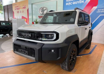 3911785572374 chi tiet toyota land cruiser fj tai viet nam anhdaidien.jpg