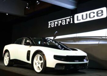 Ferrari Luce đầu tiên được đấu giá hơn 1.000 tỷ đồng, cao gấp 36 lần mức giá dự kiến ban đầu 6361787108050 ferrari luce dau tien duoc dau gia hon 1000 ty dong anhdaidien.jpg