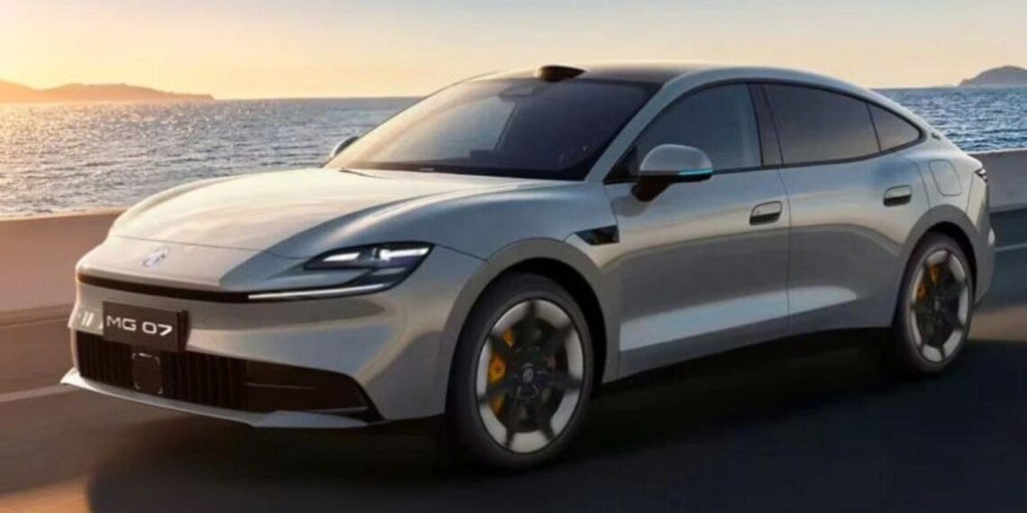 7751786413702 mg 07 phev lo dien voi tam chay dien 245 km anhdaidien.jpg