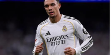 alexander arnold linh vai tro dac biet tai real madrid.png