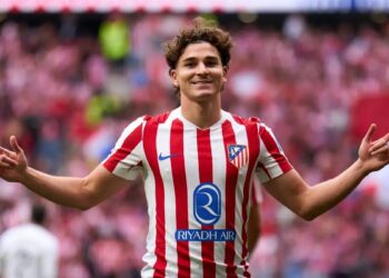 Atletico bật đèn xanh, Alvarez từ chối Arsenal để chờ Barca atletico bat den xanh alvarez tu choi arsenal de cho barca.jpg
