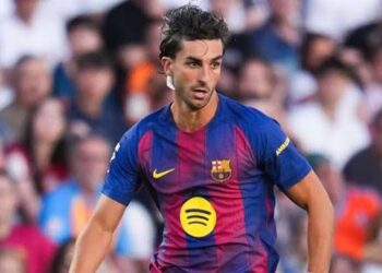 barcelona tim moi cach giu chan ferran torres.jpg