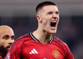 Điểm tin bóng đá sáng 2/8: Bayern nhắm Sesko thay Kane benjamin sesko 2704124544.jpg