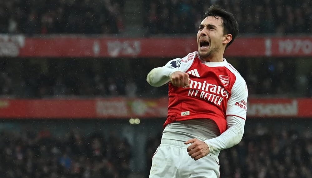 chelsea bat ngo dua sao arsenal vao tam ngam.jpg