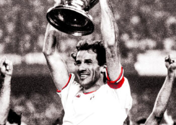 huyen thoai franco baresi cua ac milan qua doi 1156.jpg