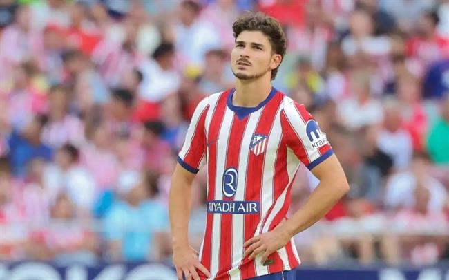 Julian Alvarez bị CĐV Atletico Madrid la ó ở trận hòa Villarreal julian alvarez 2408021305.jpg