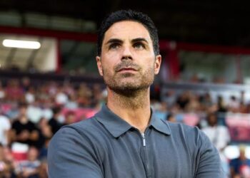 mikel arteta tiet lo ke hoach mua sam cua arsenal.jpg