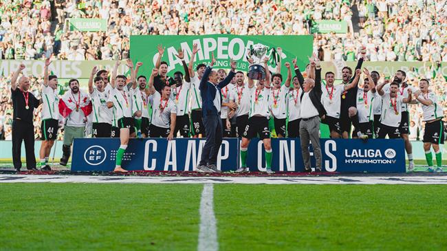 nhan dinh racing santander vs villarreal 22h00 ngay 168 cam bay o el sardinero.jpg
