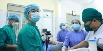 nhieu nguoi phat hien ung thu nho noi soi can chuan bi gi truoc khi den vien 2241.jpg