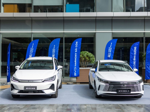 xehay byd 180826 3.jpg