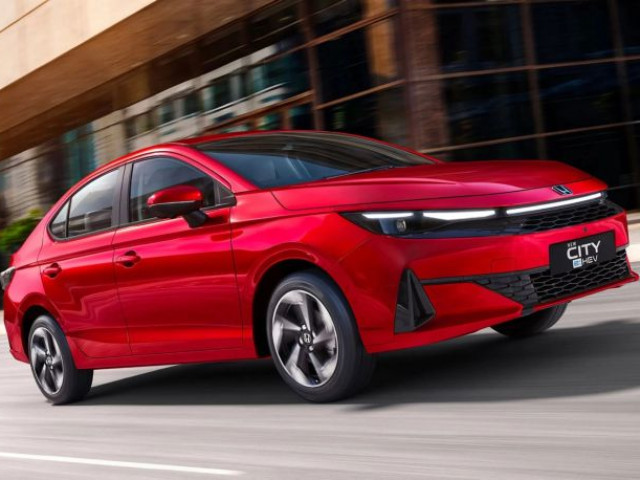 Thiết kế mới sắc sảo, dự kiến sẽ có máy hybrid tiết kiệm nhiên liệu xehay honda city 26 080826 3.jpg