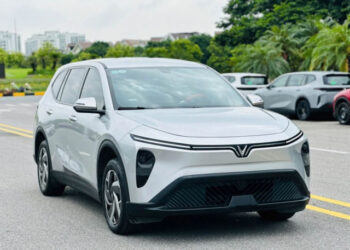 xehay limo gr 120826 3.jpg