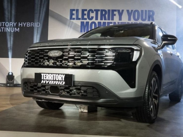 Ford Territory 2026 được bổ sung bản Platinum Hybrid: Nâng cấp hệ thống hỗ trợ lái, thêm tính năng tạo hương thơm trong xe xehay territory hybrid platinum 070826 2.jpg