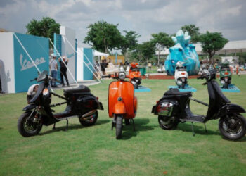 xehay vespa 100826 2.jpg