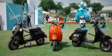 xehay vespa 100826 2.jpg